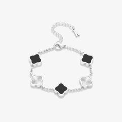 Celine Silver Clover armband